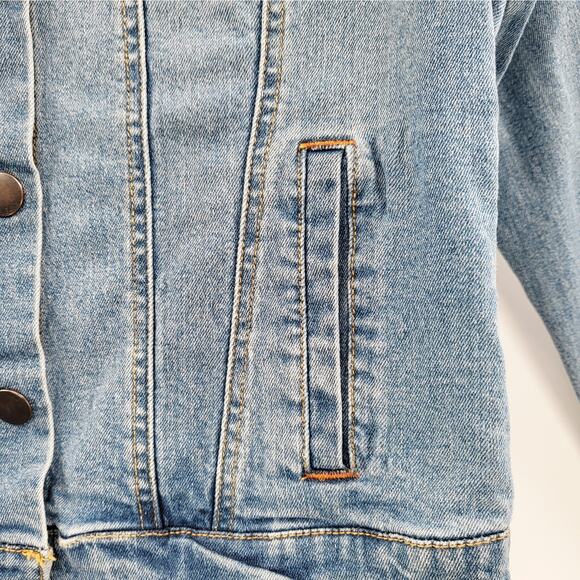 Max Jeans Blue Medium Wash Button-Up Denim Jean Trucker Jacket Women's Size S - Picture 5 of 9